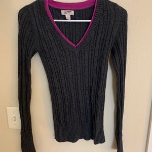 Gray sweater with purple trim